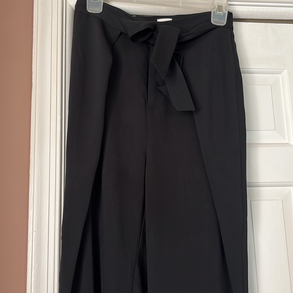Black (a new day) trousers, size 4. Like brand new.